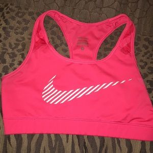 Nike Pro Sports Bra